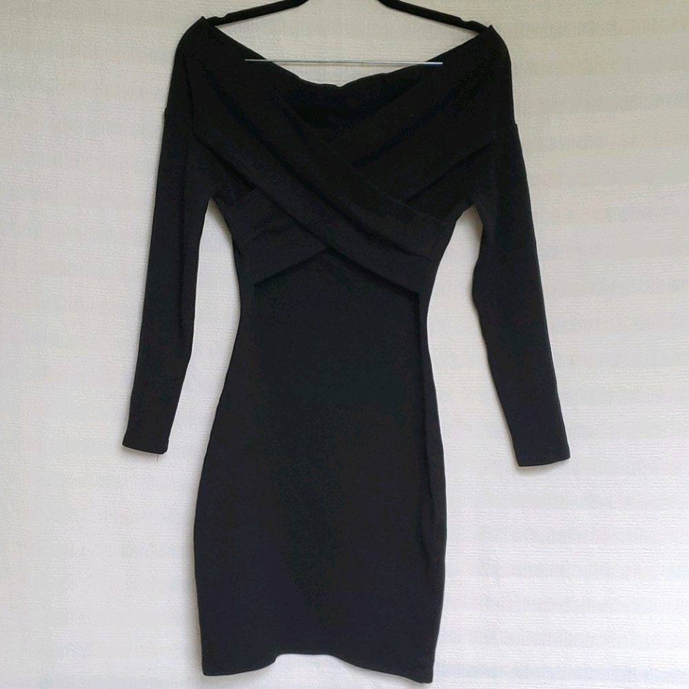 Vintage 90s Portrait Wrap Collar LBD